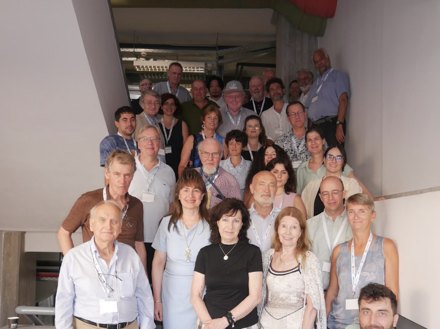 Fotografia di gruppo dei partecipanti al convegno SEAC XXXIII.